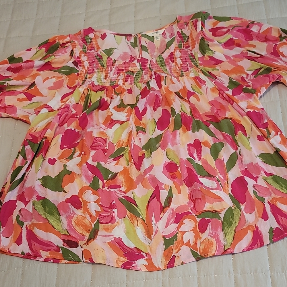 Terra & Sky Pink and Green Floral Top